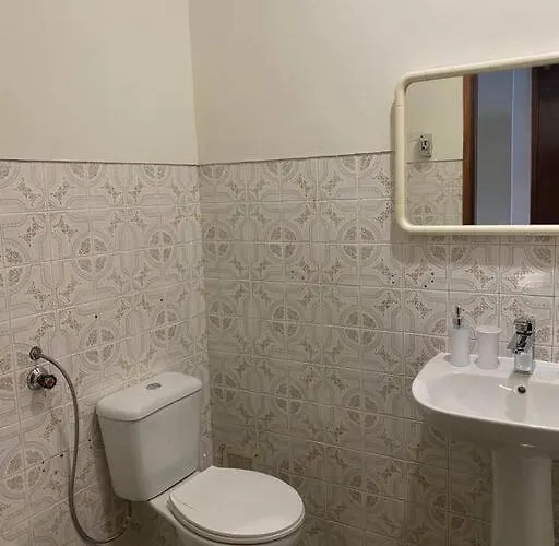 Caminho Da Moradia. 別荘 Escalos de Cima